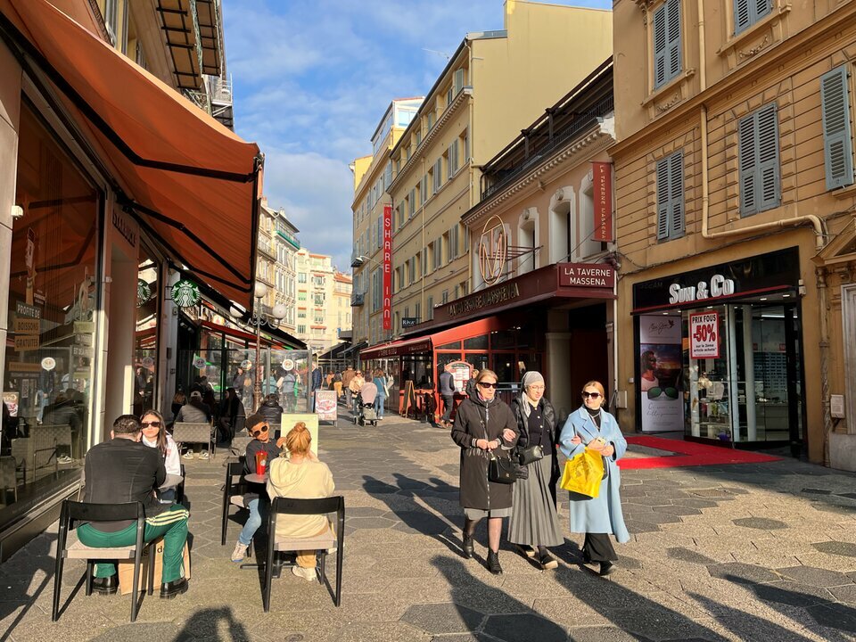 LIBERTE COMMERCES LOCATION-LOCAL COMMERCIAL-NICE-06