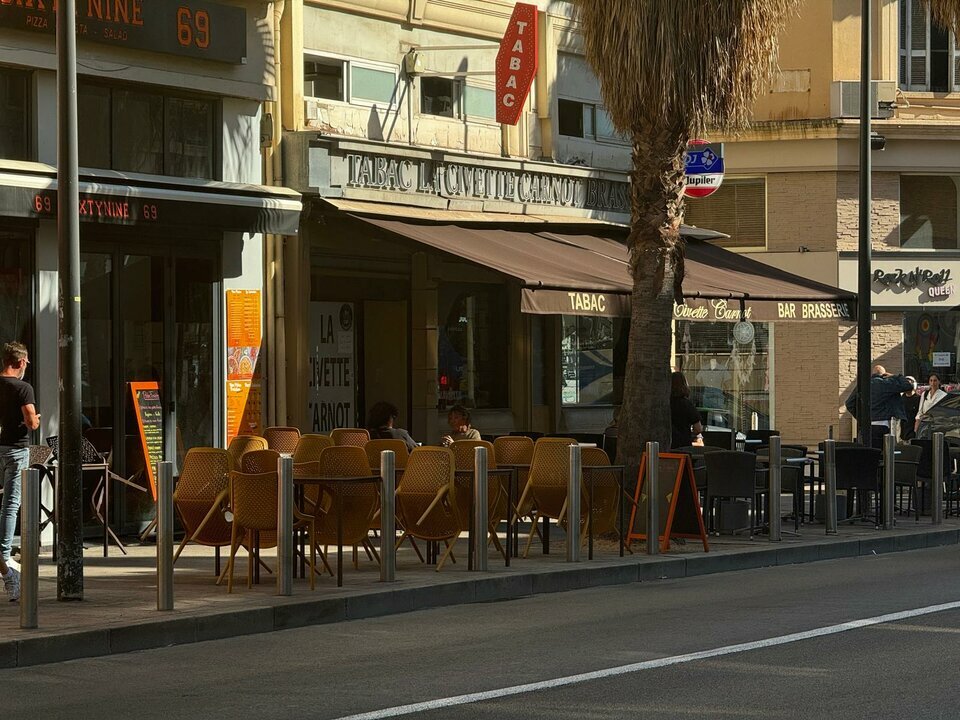 LIBERTE COMMERCES VENTE-FONDS DE COMMERCE-CANNES-06