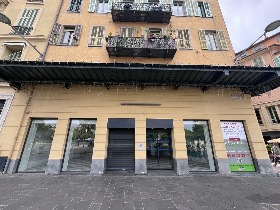 LIBERTE COMMERCES CESSION-LOCAL COMMERCIAL-NICE-06
