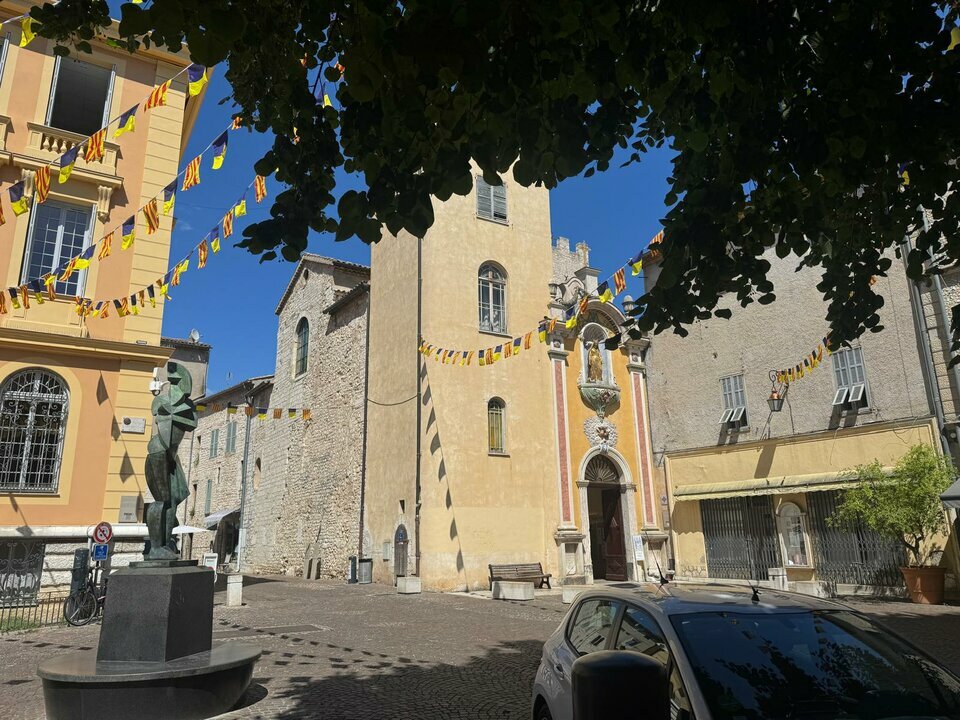 LIBERTE COMMERCES VENTE-FONDS DE COMMERCE-VENCE-06