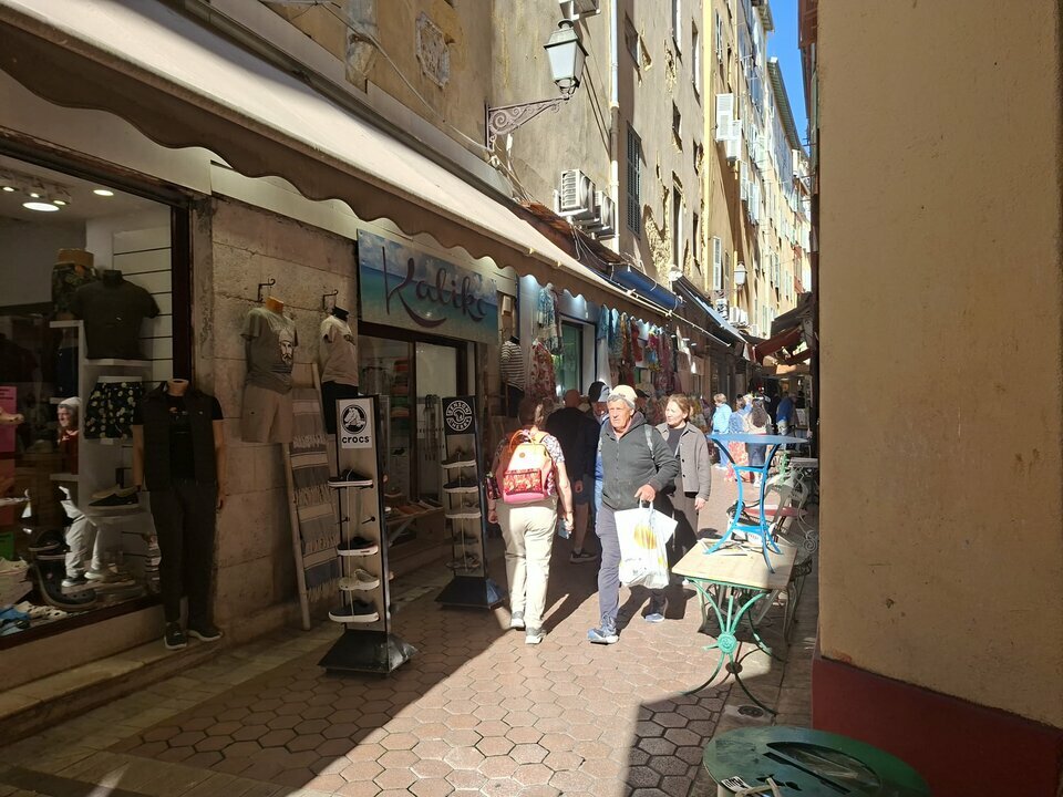 LIBERTE COMMERCES LOCATION-LOCAL COMMERCIAL-NICE-06