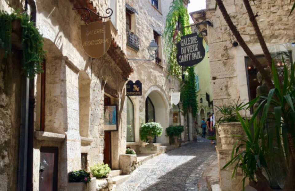 LIBERTE COMMERCES VENTE-FONDS DE COMMERCE-SAINT-PAUL-DE-VENCE-06