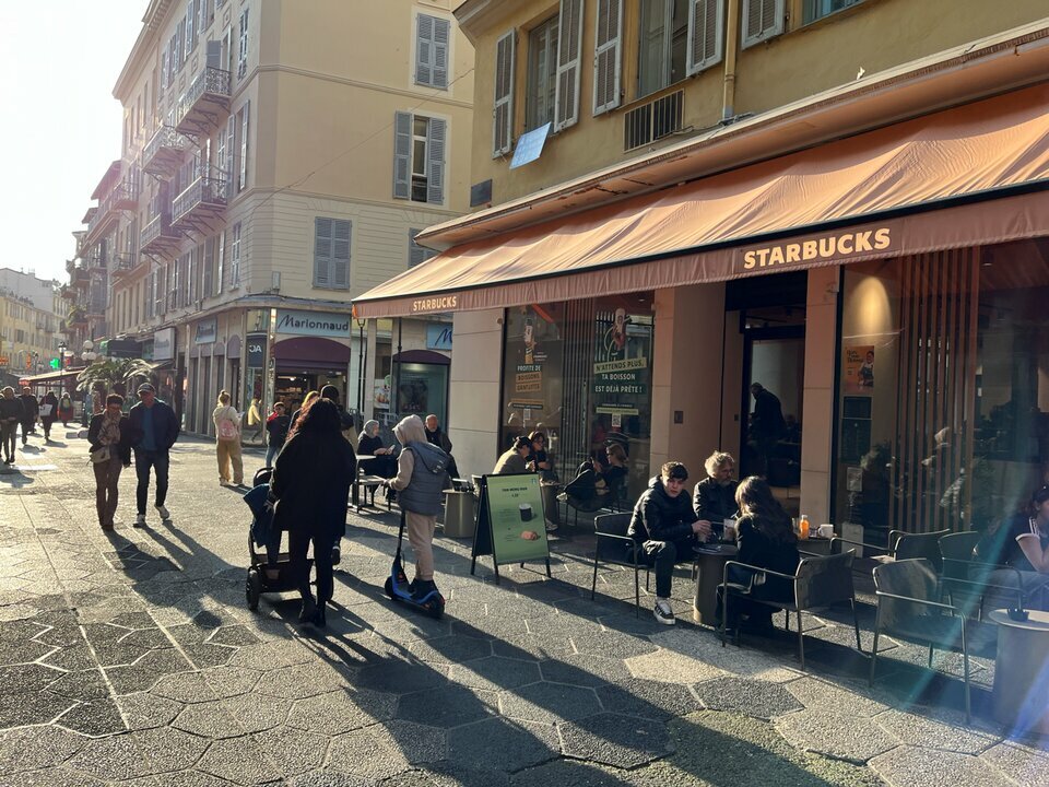 LIBERTE COMMERCES LOCATION-LOCAL COMMERCIAL-NICE-06