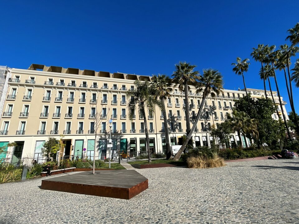 LIBERTE COMMERCES LOCATION-LOCAL COMMERCIAL-NICE-06