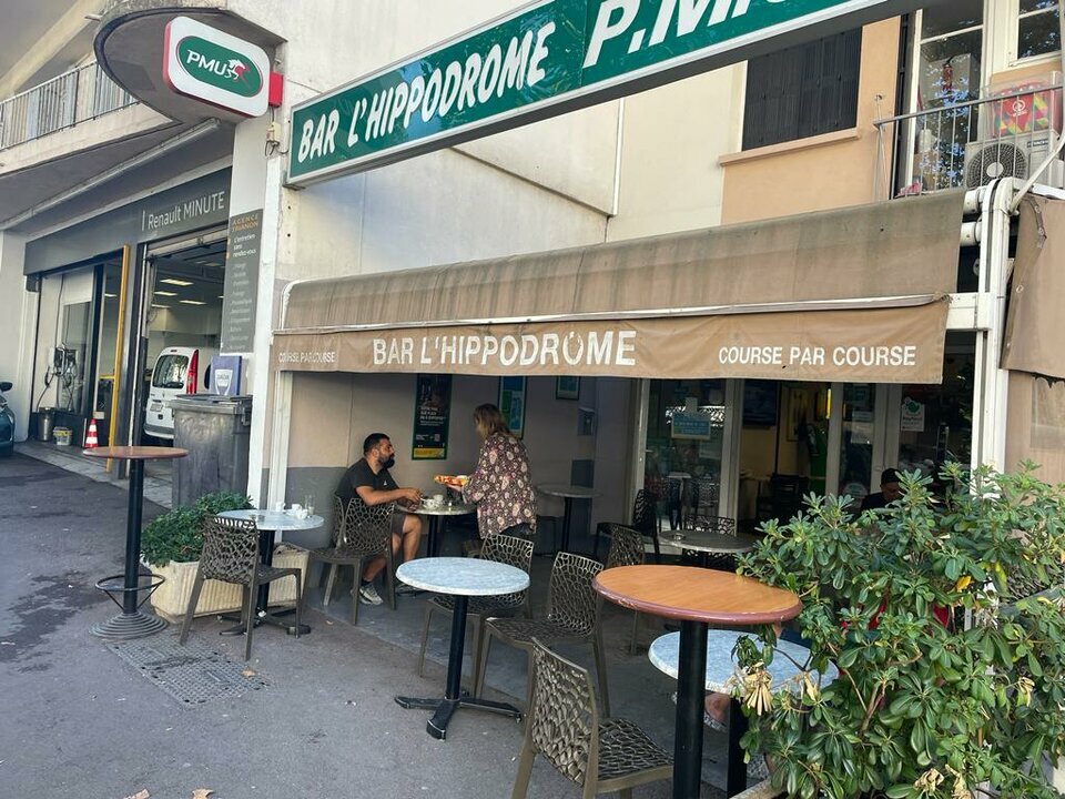 LIBERTE COMMERCES VENTE-FONDS DE COMMERCE-JUAN_LES_PINS-06