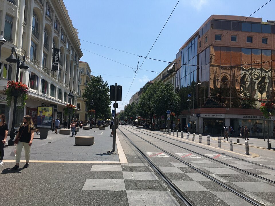LIBERTE COMMERCES VENTE-FONDS DE COMMERCE-NICE-06