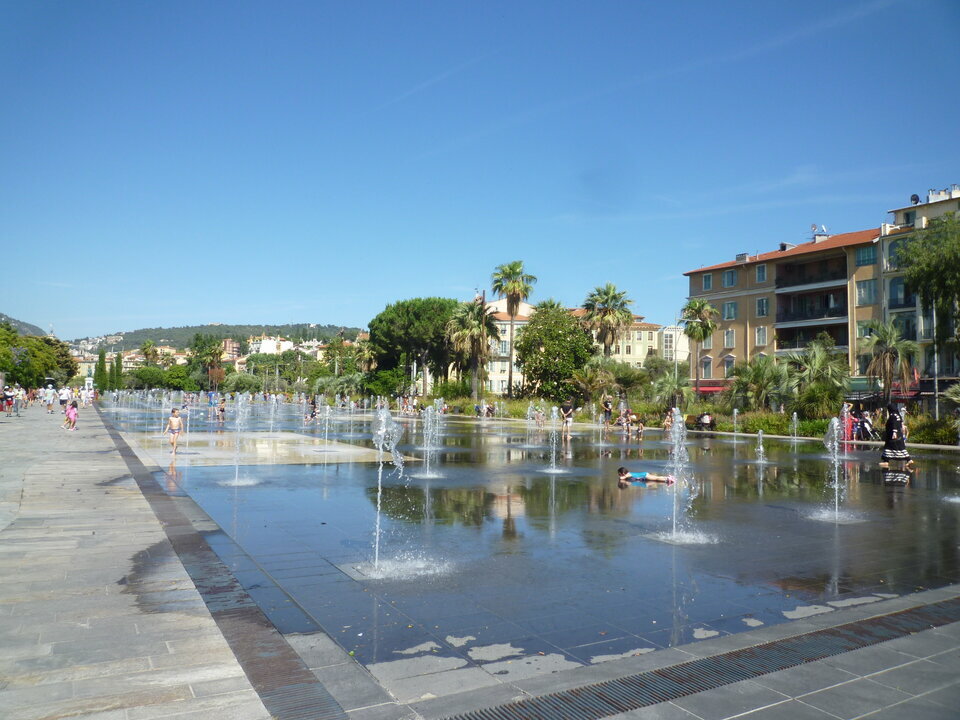 LIBERTE COMMERCES VENTE-FONDS DE COMMERCE-NICE-06