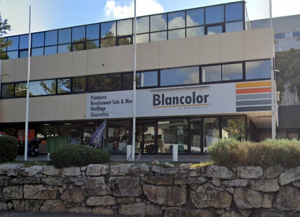 LIBERTE COMMERCES LOCATION-LOCAL COMMERCIAL-VALLAURIS-06