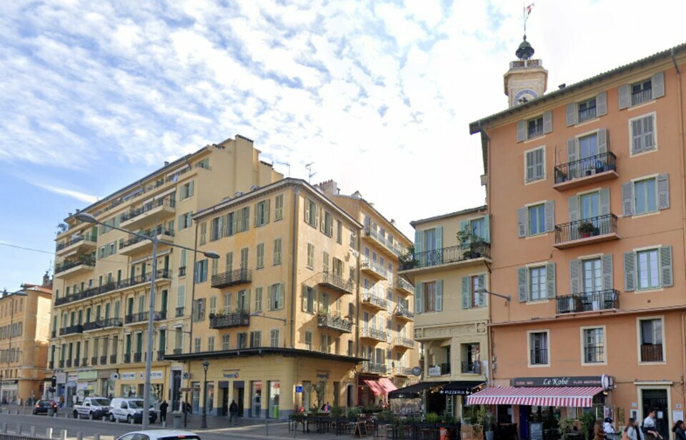 LIBERTE COMMERCES CESSION-LOCAL COMMERCIAL-NICE-06