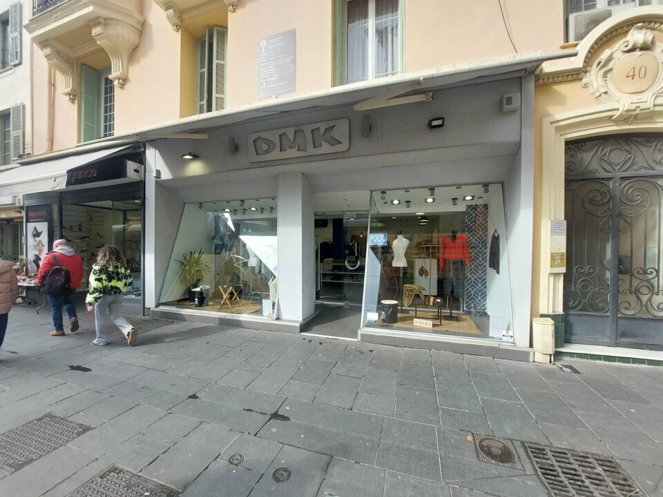 LIBERTE COMMERCES CESSION-LOCAL COMMERCIAL-NICE-06