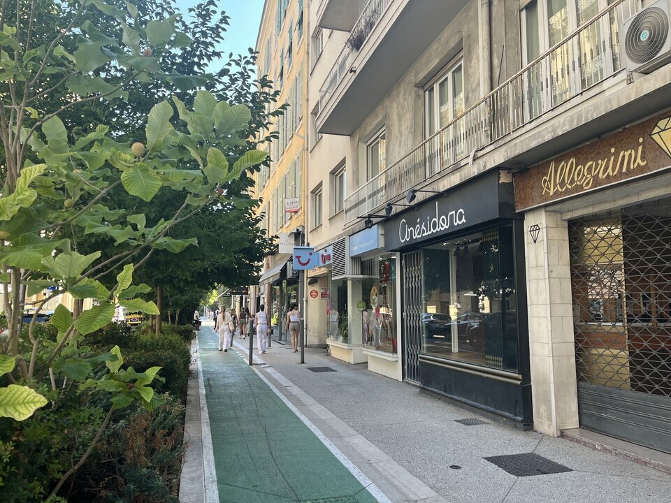 LIBERTE COMMERCES LOCATION-LOCAL COMMERCIAL-NICE-06