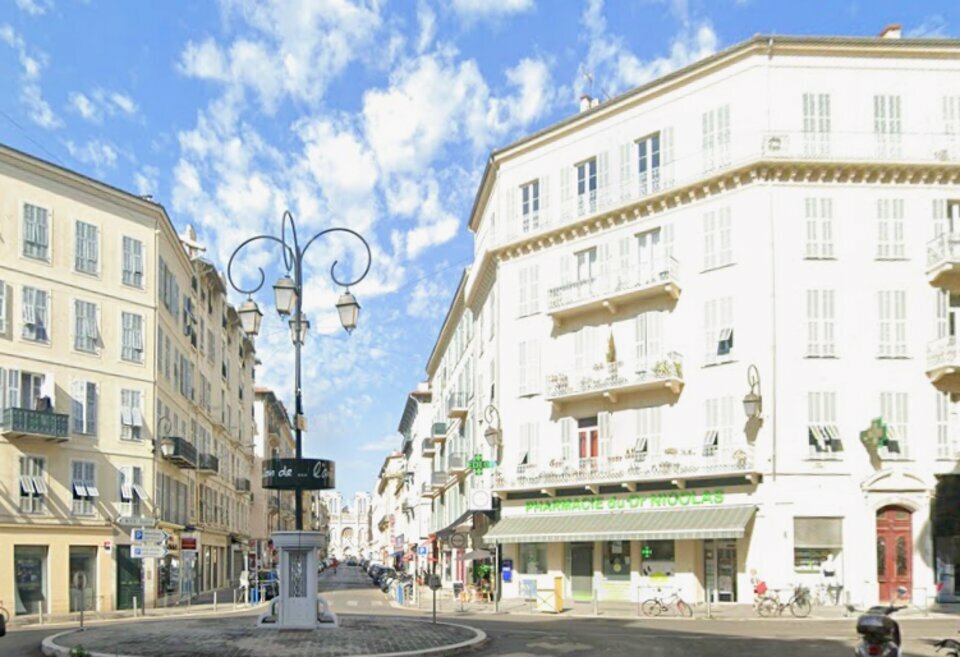 LIBERTE COMMERCES LOCATION-BUREAUX-NICE-06