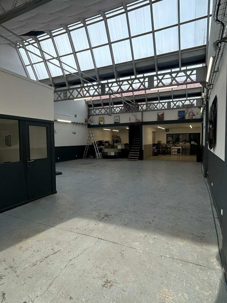 DELOUSTAL IMMOBILIER LOCATION-LOCAL D'ACTIVITE-SAINT_MAUR_DES_FOSSES-94