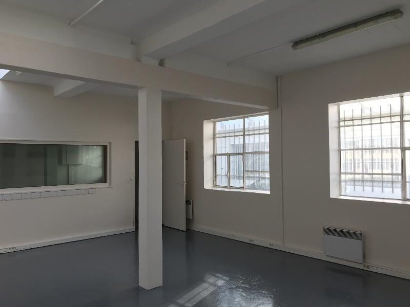DELOUSTAL IMMOBILIER LOCATION-LOCAL D'ACTIVITE-SAINT_MAUR_DES_FOSSES-94