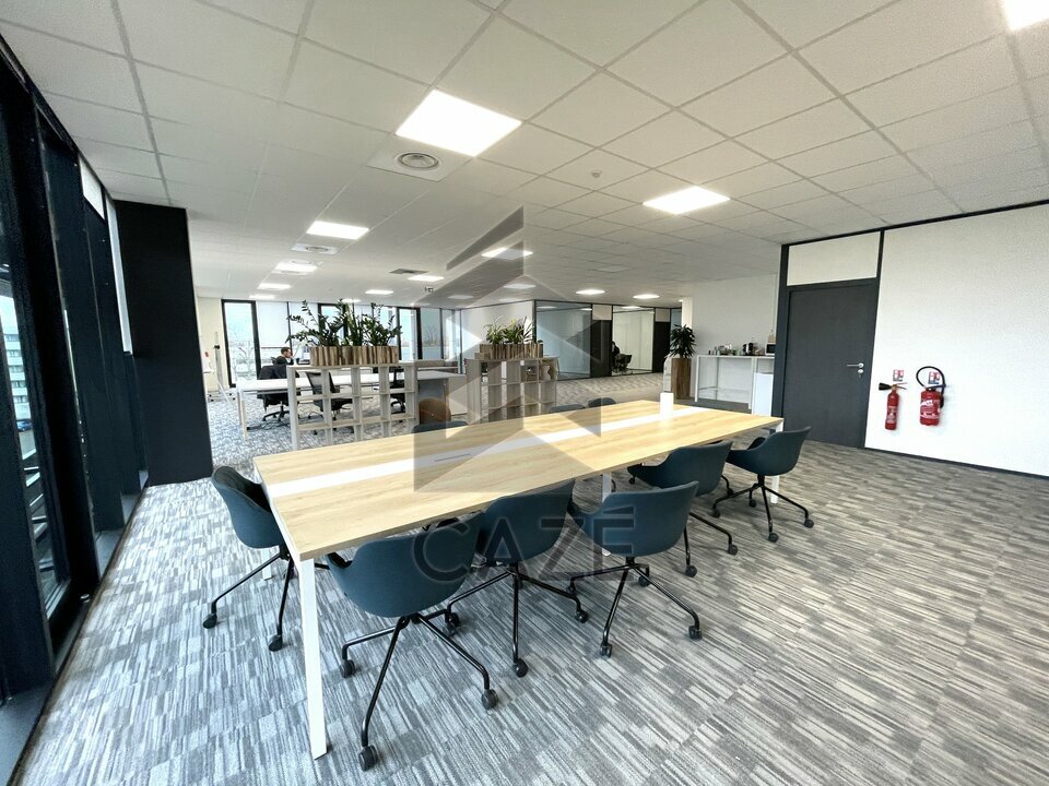 CAZE IMMOBILIER LOCATION-BUREAUX-MERIGNAC-33