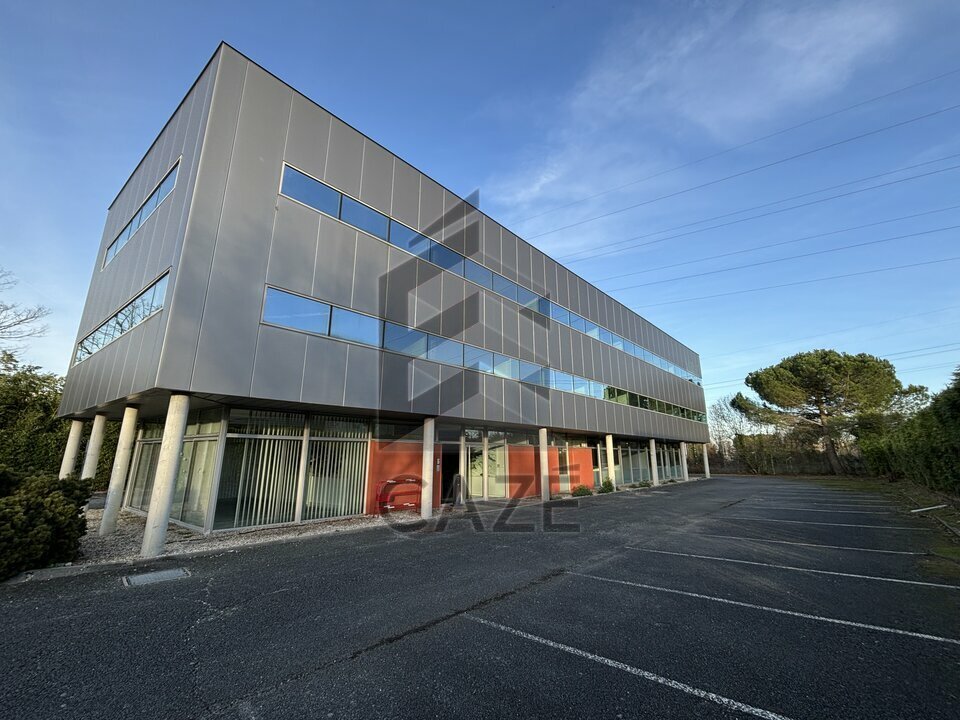 CAZE IMMOBILIER LOCATION-BUREAUX-FLOIRAC-33