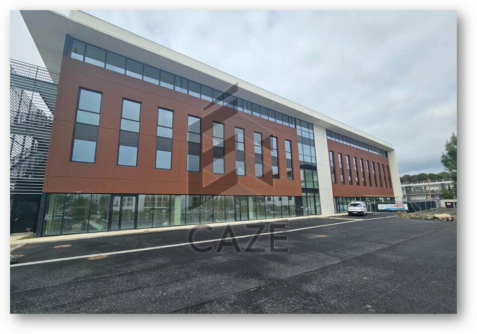 CAZE IMMOBILIER VENTE-BUREAUX-MERIGNAC-33