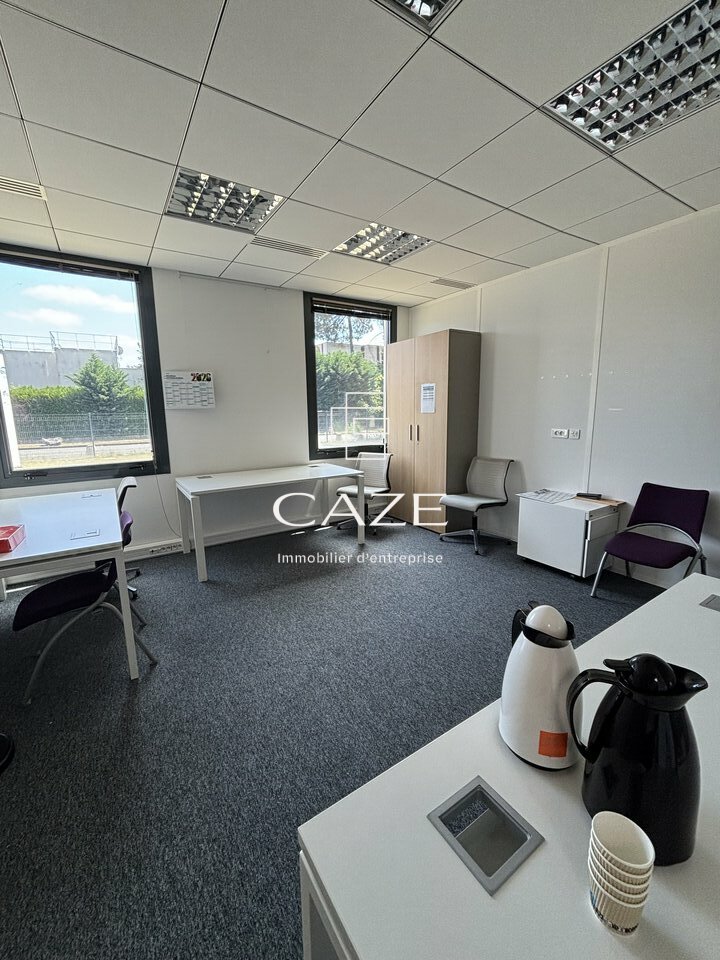 CAZE IMMOBILIER LOCATION-BUREAUX-PESSAC-33