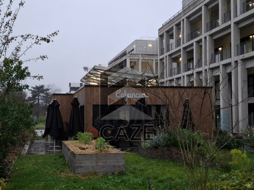 CAZE IMMOBILIER LOCATION-LOCAL COMMERCIAL-PESSAC-33