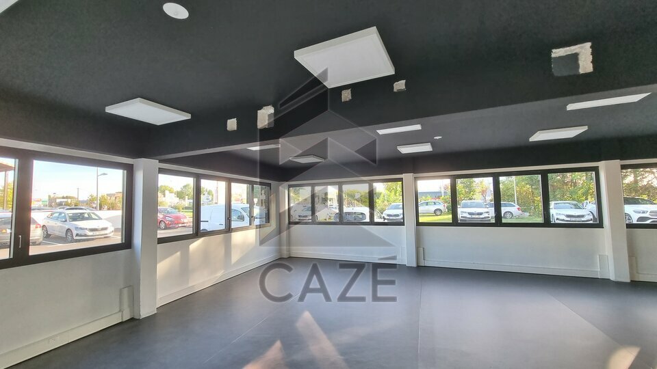 CAZE IMMOBILIER VENTE-BUREAUX-TRESSES-33