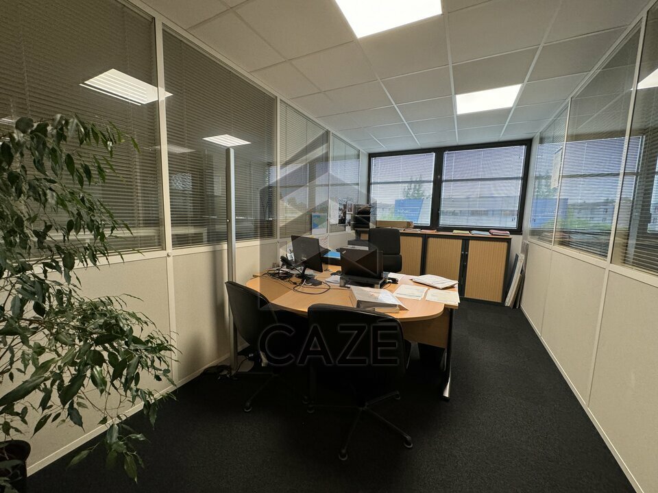 CAZE IMMOBILIER LOCATION-BUREAUX-VILLENAVE_D'ORNON-33