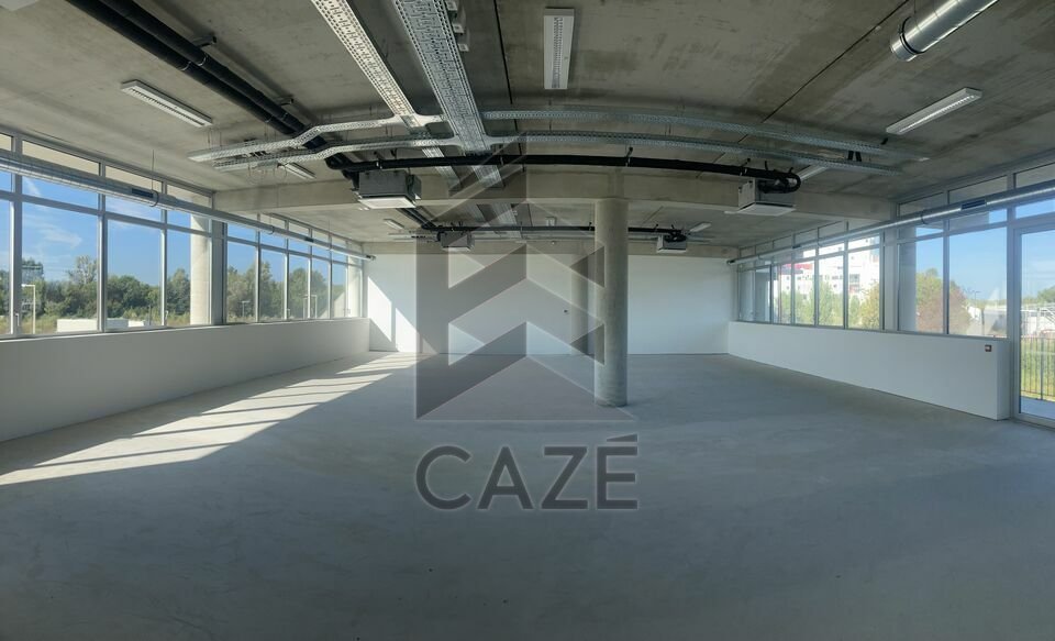 CAZE IMMOBILIER LOCATION-BUREAUX-VILLENAVE_D'ORNON-33