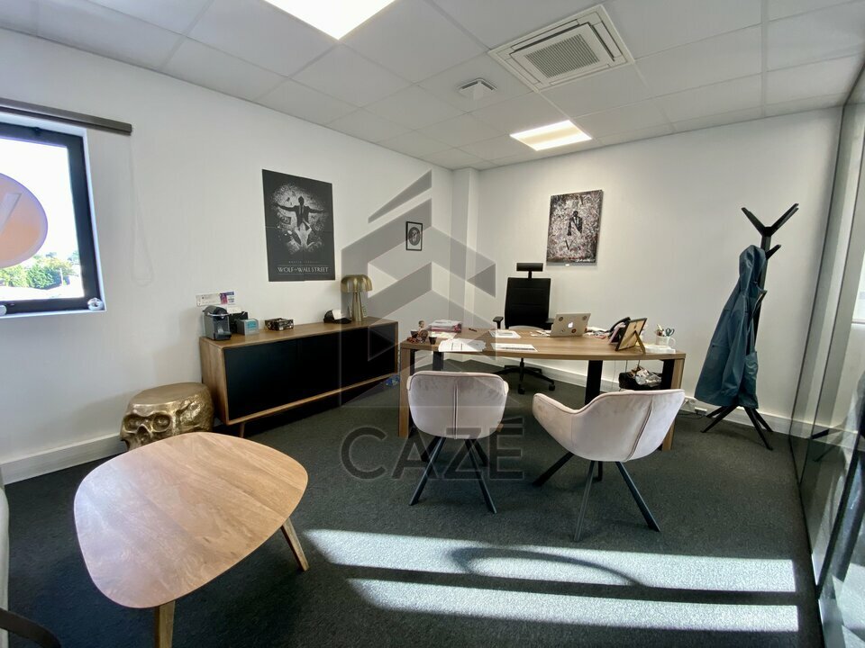 CAZE IMMOBILIER VENTE-BUREAUX-TRESSES-33