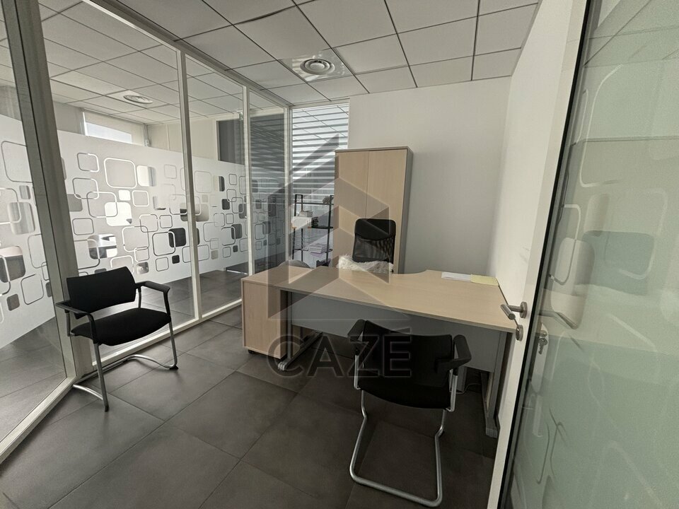 CAZE IMMOBILIER VENTE-BUREAUX-EYSINES-33