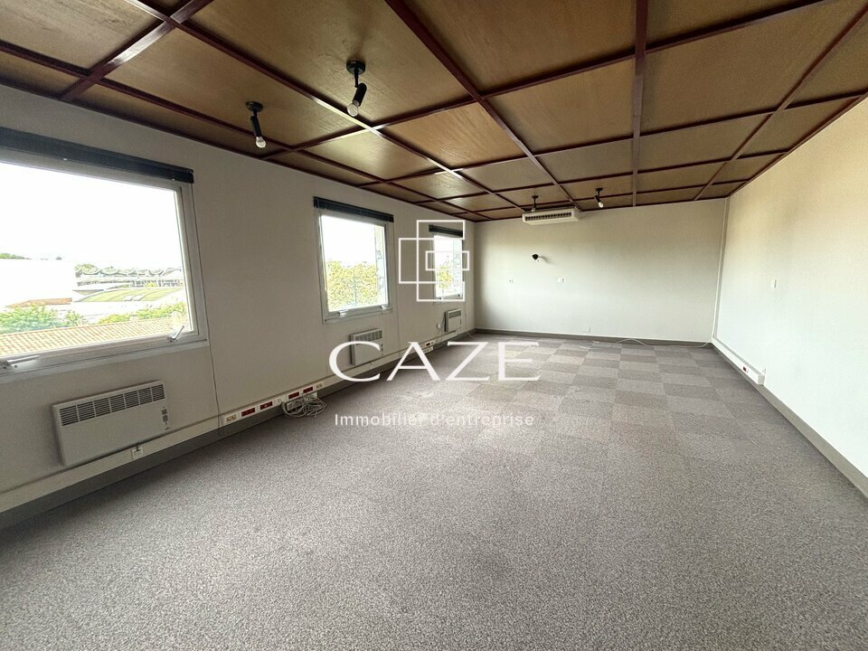 CAZE IMMOBILIER VENTE-BUREAUX-SAINT-MEDARD-EN-JALLES-33
