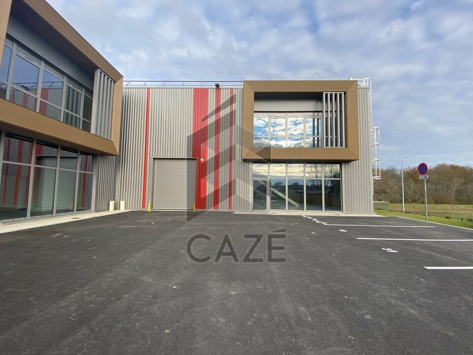 CAZE IMMOBILIER LOCATION-LOCAL D'ACTIVITE-TRESSES-33