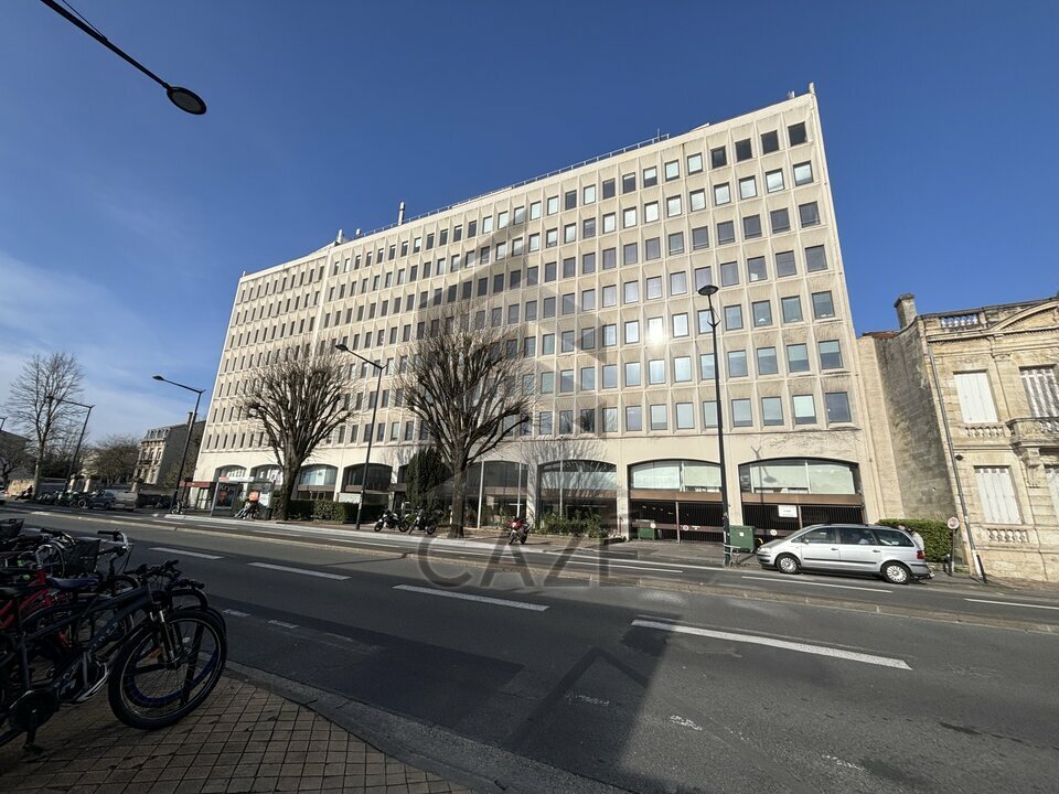 CAZE IMMOBILIER LOCATION-BUREAUX-BORDEAUX-33