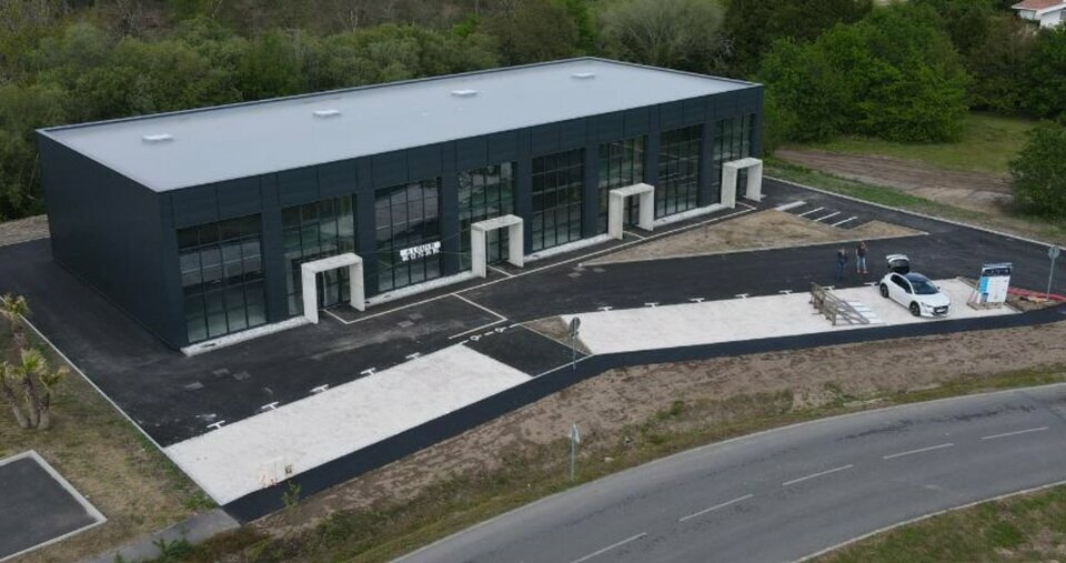 CAZE IMMOBILIER LOCATION-LOCAL COMMERCIAL-MEES-40