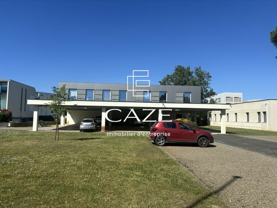 CAZE IMMOBILIER LOCATION-BUREAUX-BRUGES-33