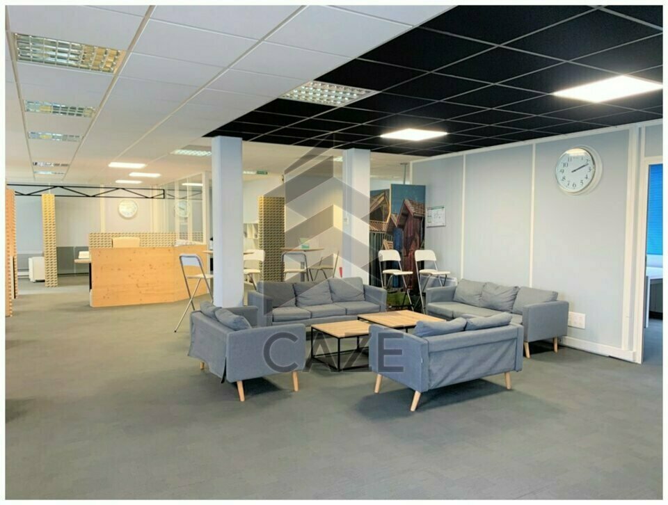 CAZE IMMOBILIER LOCATION-BUREAUX-MERIGNAC-33