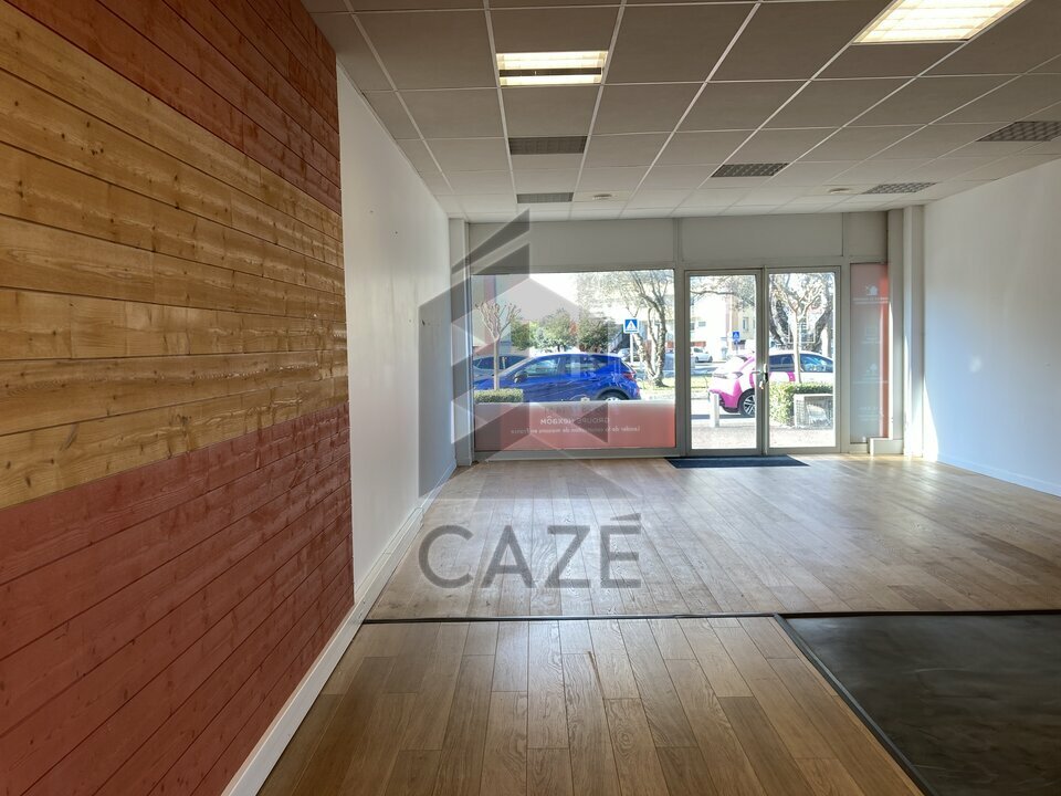 CAZE IMMOBILIER LOCATION-LOCAL COMMERCIAL-DAX-40