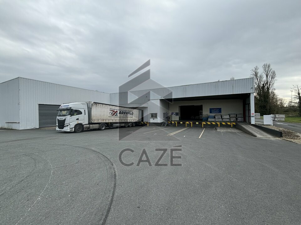 CAZE IMMOBILIER LOCATION-ENTREPOT-CARBON_BLANC-33