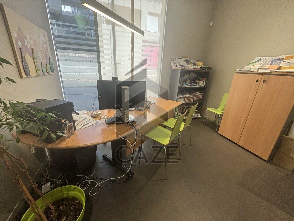CAZE IMMOBILIER VENTE-BUREAUX-CENON-33