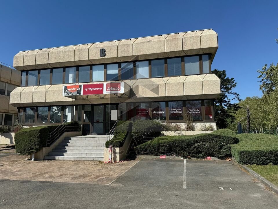 CAZE IMMOBILIER VENTE-BUREAUX-BRUGES-33