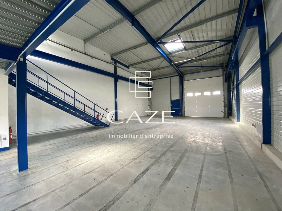 CAZE IMMOBILIER LOCATION-LOCAL D'ACTIVITE-SAINT-JEAN-D'ILLAC-33