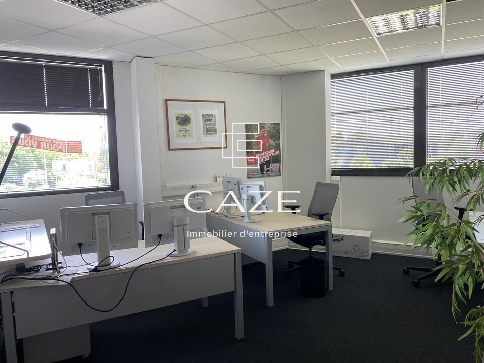 CAZE IMMOBILIER VENTE-BUREAUX-VILLENAVE_D'ORNON-33