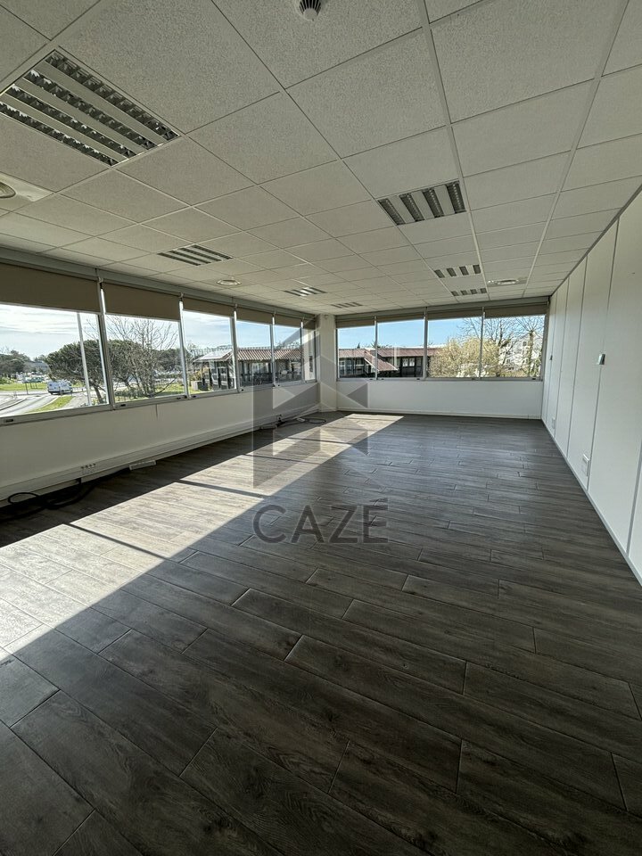 CAZE IMMOBILIER LOCATION-BUREAUX-MERIGNAC-33