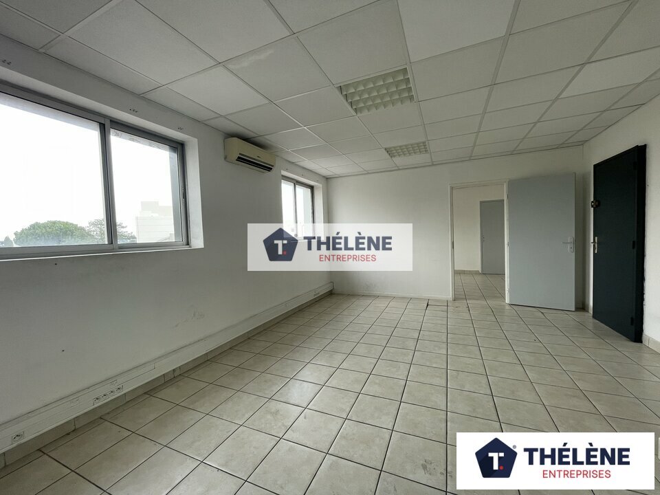 THELENE LOCATION-BUREAUX-MAUGUIO-34