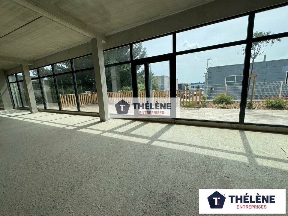 THELENE LOCATION-LOCAL COMMERCIAL-LATTES-34