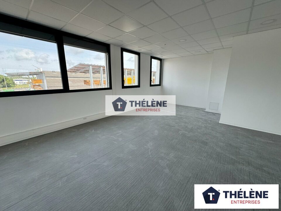THELENE LOCATION-BUREAUX-LATTES-34