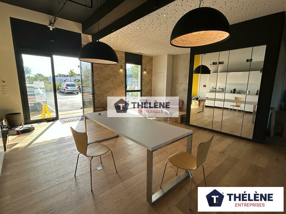 THELENE LOCATION-LOCAL COMMERCIAL-SAINT_BRES-34