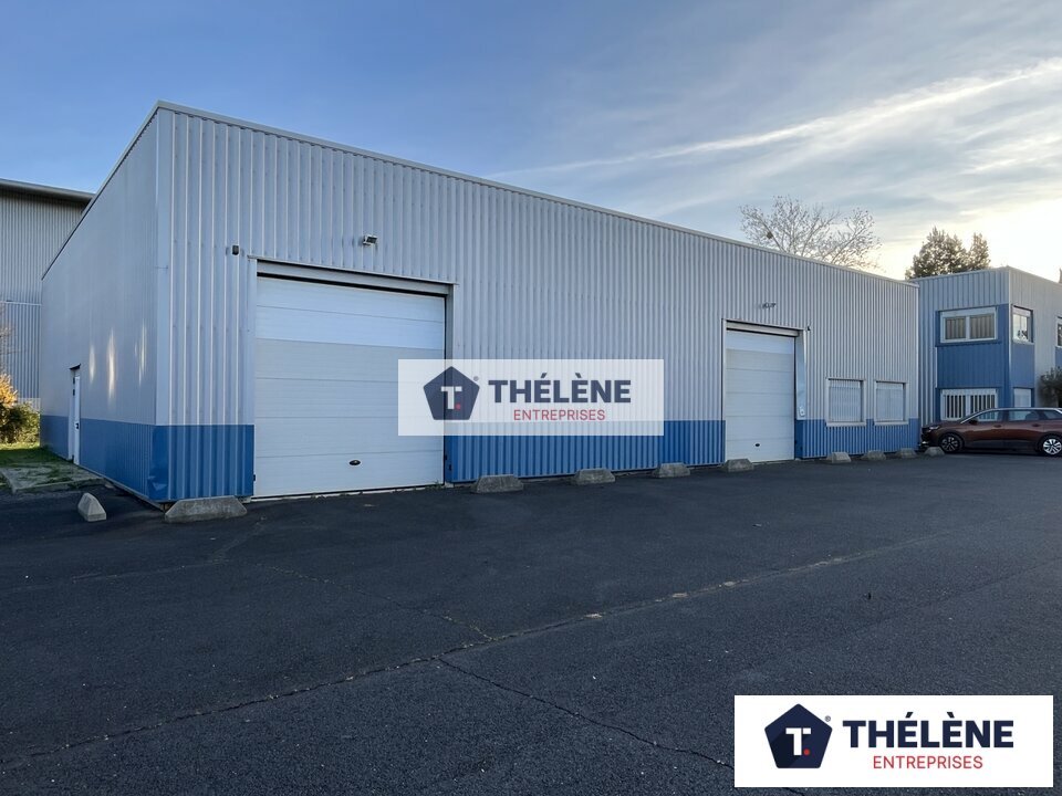 THELENE LOCATION-LOCAL D'ACTIVITE-GALLARGUES_LE_MONTUEUX-30