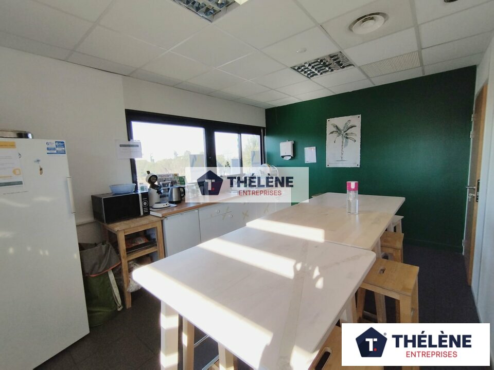 THELENE LOCATION-BUREAUX-PEROLS-34