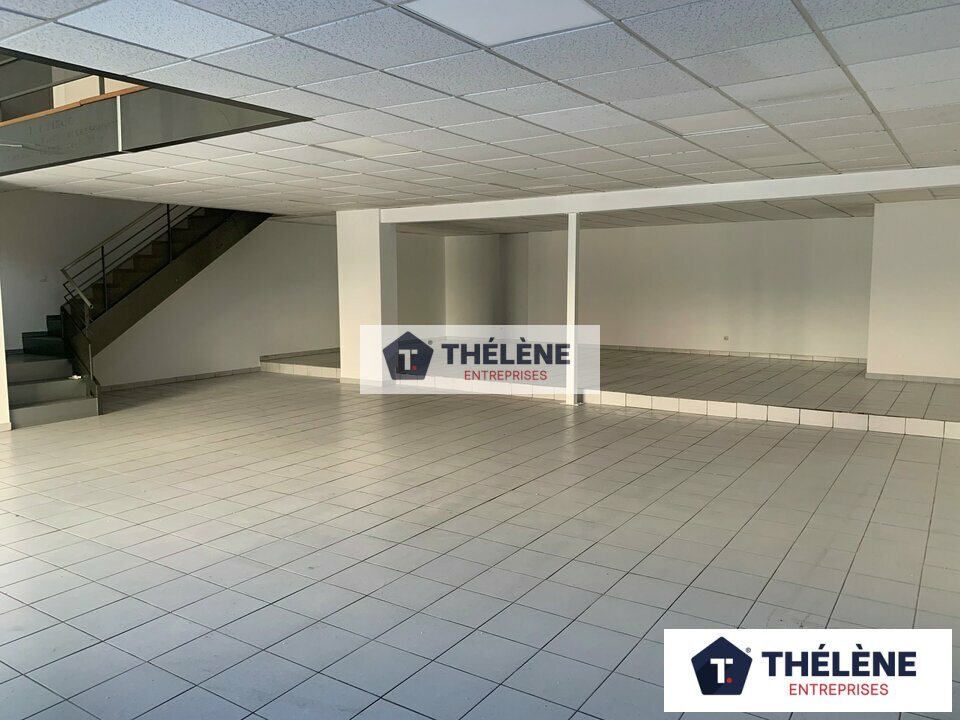 THELENE LOCATION-LOCAL COMMERCIAL-MONTPELLIER-34