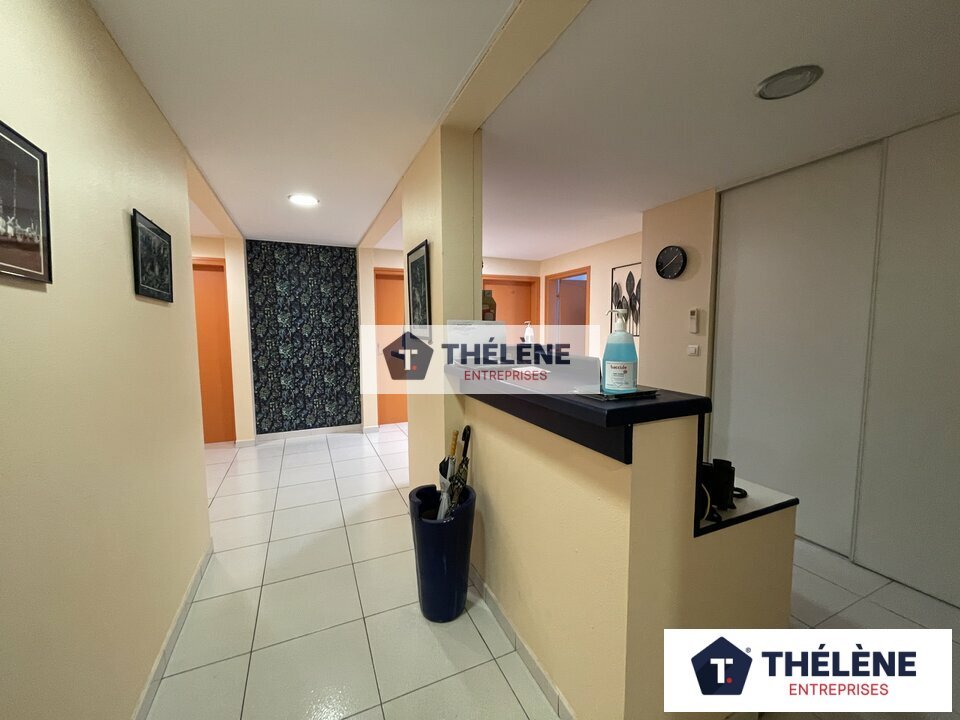 THELENE VENTE-BUREAUX-MAUGUIO-34