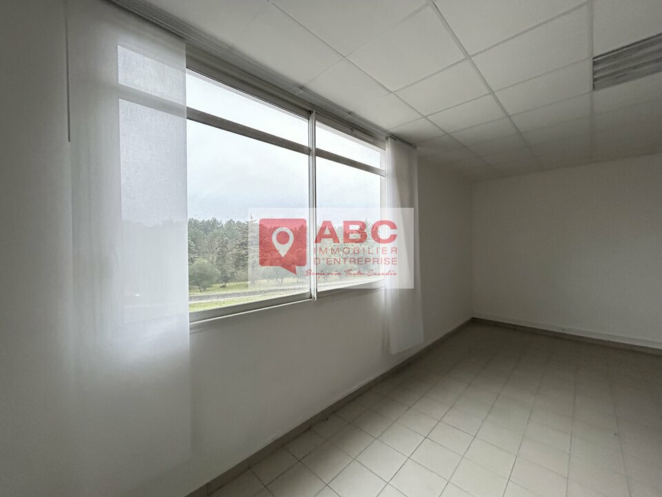 ABC IE LOCATION-BUREAUX-LE_CRES-34